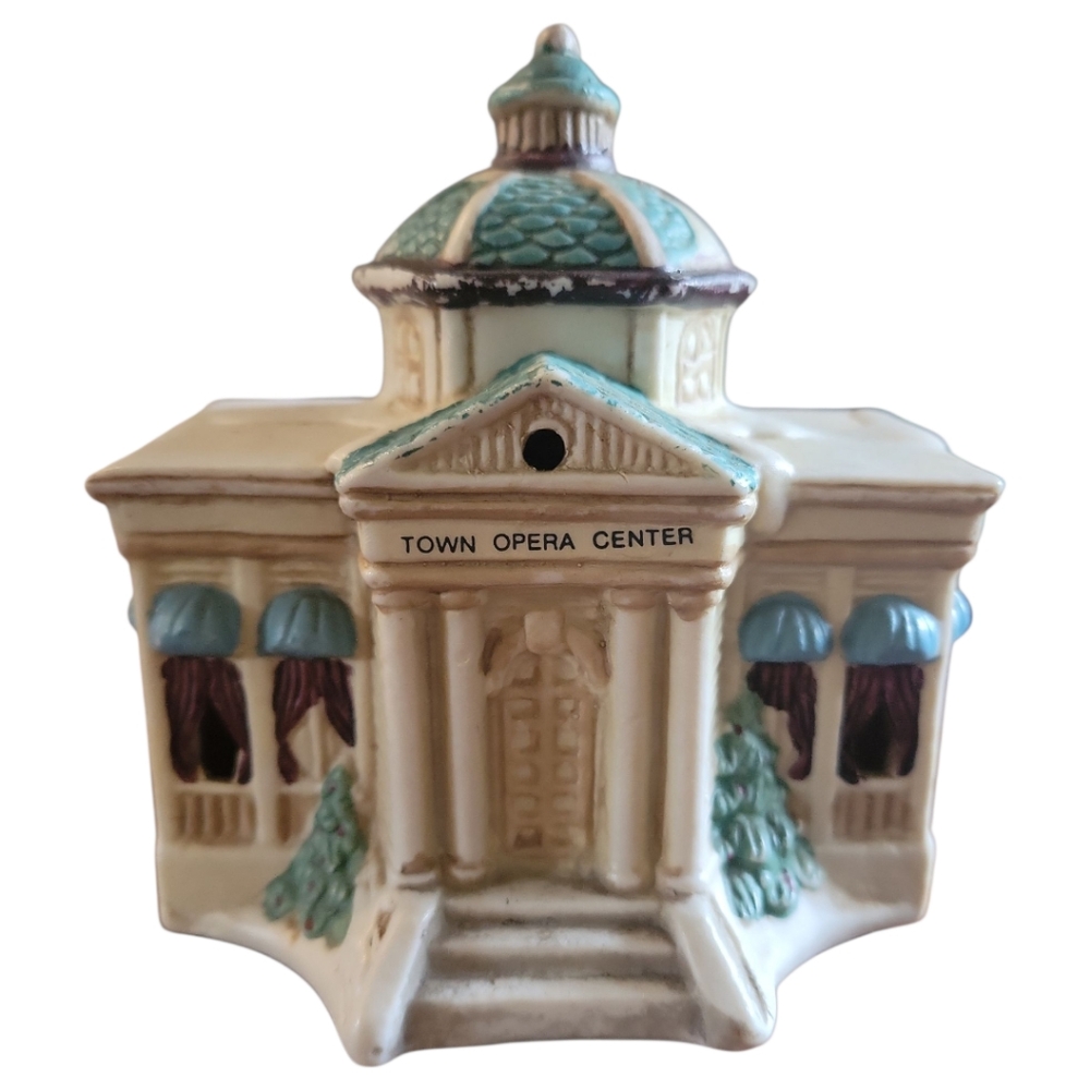 Vtg 92 L.R. Christmas Village Town Opera Center Building, Porcelain Illuminates
